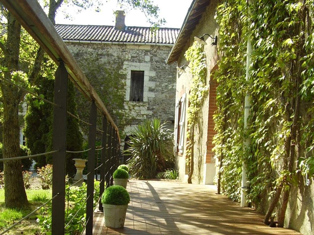 Chateau De La Galissonniere Le Pallet Exterior photo